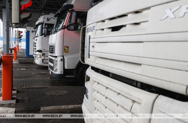 Фото: Лимит беспошлинного ввоза товаров в Беларуси останется на уровне 1 тыс. евро