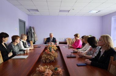 Фото: Обсудили концепцию обновленной программы партии