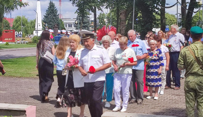 Фото: В Свислочи прошел митинг, посвященный 81-й годовщине освобождения района от немецко-фашистских захватчиков, «Живет Победа в поколениях»