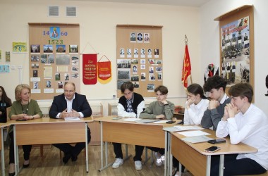 Фото: Итоги и уроки войны: "Школа Активного Гражданина" в Порозовской СШ