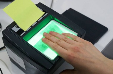 Фото: Граждан Беларуси и иностранцев до шести лет освободят от обязательной дактилоскопии в РФ