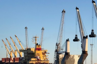 Фото: Belarus invited to use port facilities in Russia's Leningrad Oblast