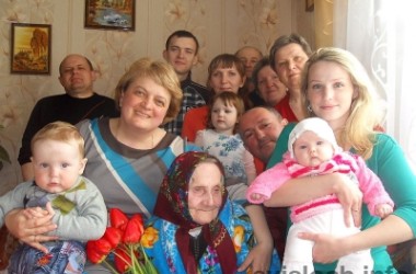 Фото: Наша бабушка Оля