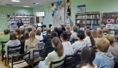 Фото: Живое слово, мастер-классы, выставка-хобби. Как встретили «Библионочь» в Свислочской районной библиотеке