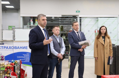 Фото: Председатель райисполкома встретился с коллективом магазина «Евроопт»