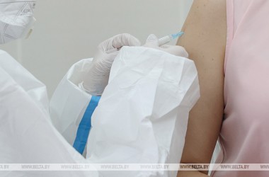 Фото: Глава ВОЗ призвал вакцинировать 10% населения каждой страны к сентябрю