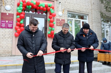 Фото: Открытие спортивно образовательного центра на базе бывшей СШ № 3