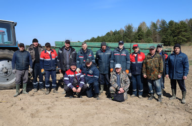 Фото: Свислочский РЭС работал на уборке камней