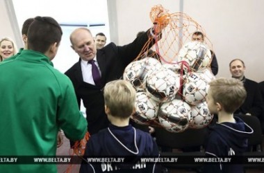 Фото: Футбольные поля, ледовые площадки и велодорожки будут создавать в райцентрах Гродненской области