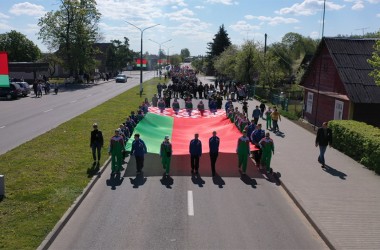 Фото: Праздничное патриотическое шествие "Беларусь помнит", 9 мая