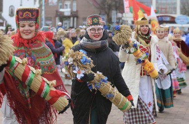 Фото: В Сморгони официально открыли областные «Дажынкі» (+видео)