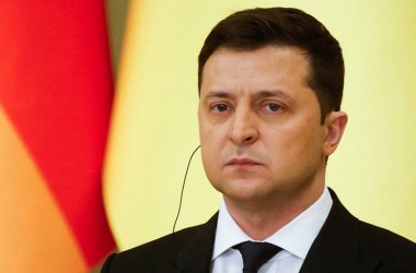 Фото: Владимир Зеленский: муссируемая в СМИ тема военного вторжения сеет панику и отпугивает инвесторов