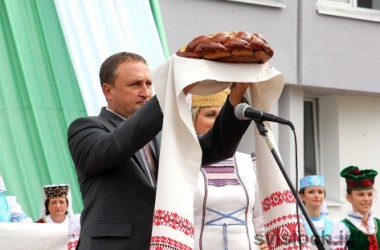 Фото: Слава караваю,  слава трудолюбивым рукам!
