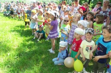 Фото: Царство детства в старинном парке