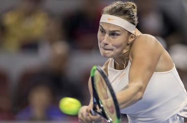 Фото: Sabalenka wins Eastbourne opener