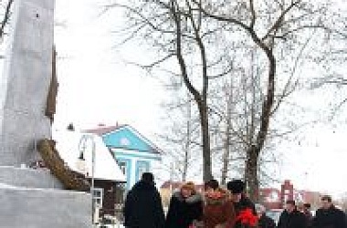 Фото: В честь  настоящих  мужчин