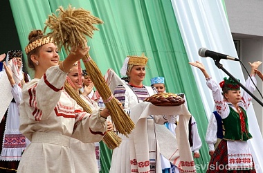 Фото: Программа праздника «Свіслацкі кірмаш»