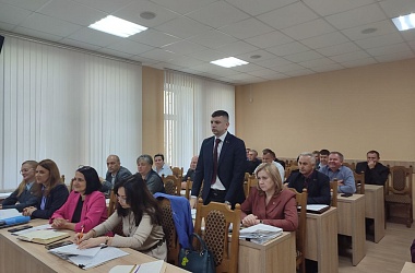 Фото: На планерке у председателя райисполкома: «Быть хозяевами на земле»
