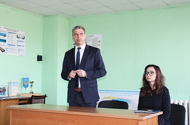 Фото: Александр Версоцкий встретился с коллективом железнодорожной станции Свислочь