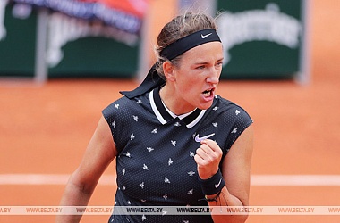 Фото: Azarenka, Sabalenka into Miami Open last 16