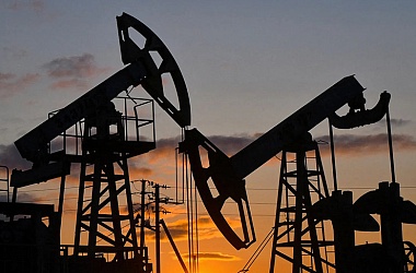 Фото: Цена на нефть выросла до $104 за баррель