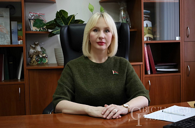 Фото: Прием граждан и прямую линию проведет член Совета Республики Национального собрания Республики Беларусь Елена Стальбовская