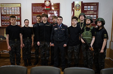 Фото: Военно-патриотический клуб «Зубр» воспитывает юных бойцов