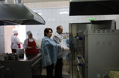 Фото: В учреждениях образования Свислочского района провели мониторинг школьного питания