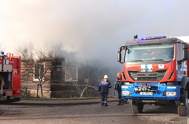 Фото: 6 декабря в г.п. Порозово был ликвидирован пожар жилого дома