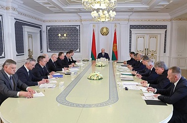 Фото: "Упирайтесь и работайте!" Александр Лукашенко на совещании с руководством Совмина обозначил генеральную линию