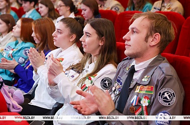 Фото: Студотрядам в Год белорусской женщины будут присваивать имена участниц ВОВ
