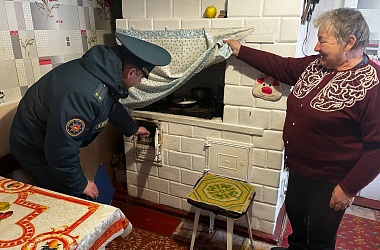 Фото: Профилактический визит в жилой сектор