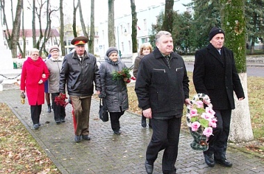 Фото: Помнить уроки истории