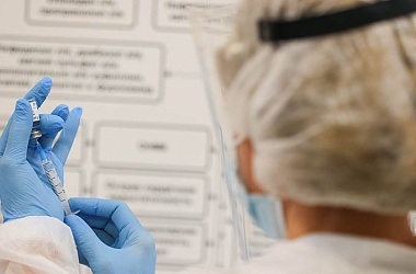 Фото: Что нужно знать о вакцине и вакцинации. Интервью с заведующим Свислочской районной поликлиникой Юлией Савицкой