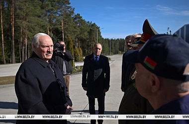 Фото: "ДОСААФ нам нужен". Александр Лукашенко ориентирует на сохранение и развитие общества