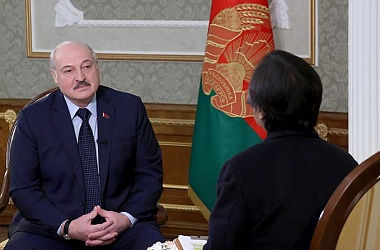Фото: Lukashenko giving interview to Japan's TBS Television