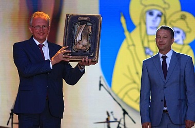 Фото: Эстафету Дня беларускага пісьменства Слонім перадаў Бялынічам