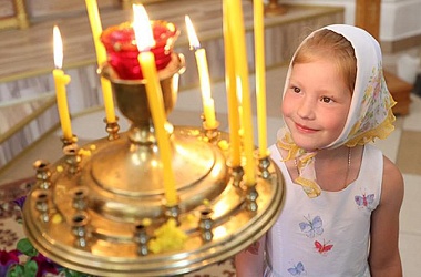 Фото:   Православные верующие празднуют Успение Пресвятой Богородицы