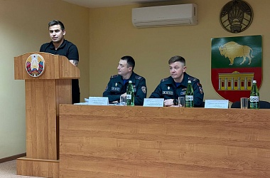 Фото: В Свислочском райотделе МЧС прошел день информирования