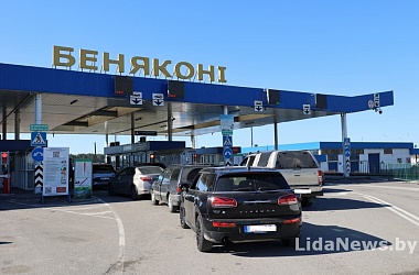 Фото: Беларусь по безвизу: в гости к родным и за выгодным топливом