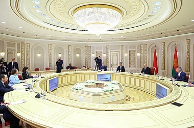 Фото: Александр Лукашенко: Беларусь готова создавать совместные предприятия с Мурманской областью