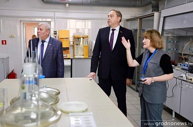 Фото: Владимир Караник встретился с трудовым коллективом Гродненского центра стандартизации, метрологии и сертификации