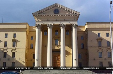 Фото: КГБ задержал помощника Президента Ровнейко за взятку в $200 тыс.