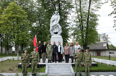 Фото: На Свислоччине прошел автопробег «От памятника к памятнику»