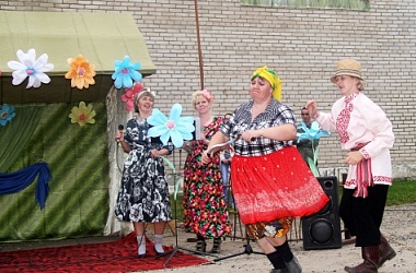 Фото: Мы несем в ладонях свет