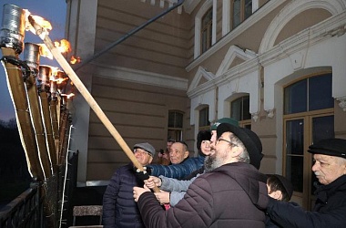 Фото: Иудеи всего мира празднуют Хануку