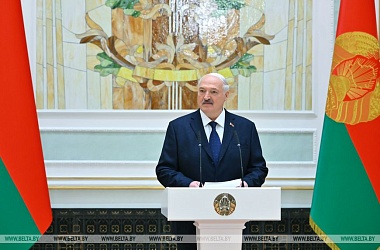 Фото: Александр Лукашенко в преддверии священного праздника Дня Победы вручил государственные награды