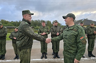 Фото: В 1-м радиотехническом центре чествовали лейтенанта Илью Копыла