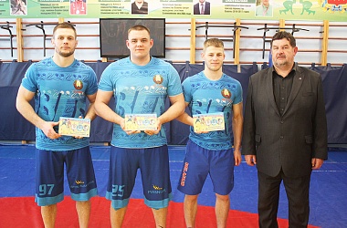 Фото: В Свислочи мастера спорта провели мастер-класс по вольной борьбе (+видео)