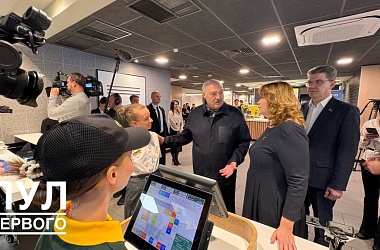 Фото: Александр Лукашенко предложил расширить сеть ресторанов «Мак.бай» и в районных центрах